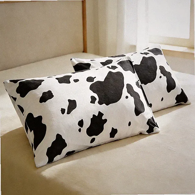 2 Pcs Soft Brushed Microfiber Pillowcase, Queen/ King Size, Painted Design