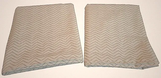 2 pillowcases White & grey Chevron Design. 20 X 30 Stan / Queen