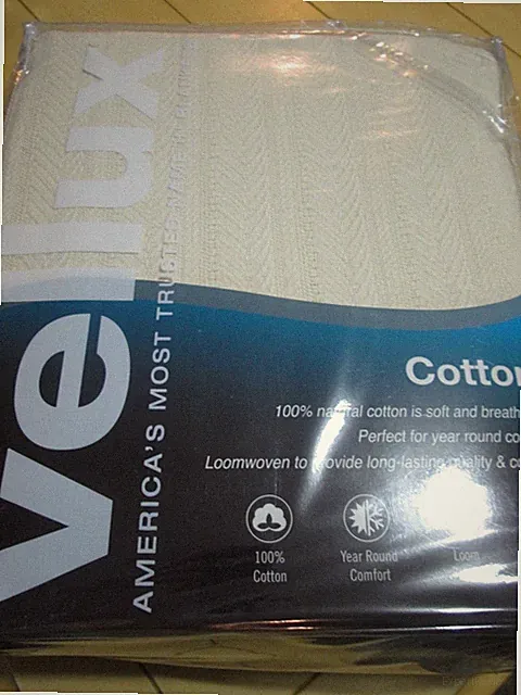 $85 Vellux Chevron 100% Cotton Year Round Blanket - King Size - Ecru