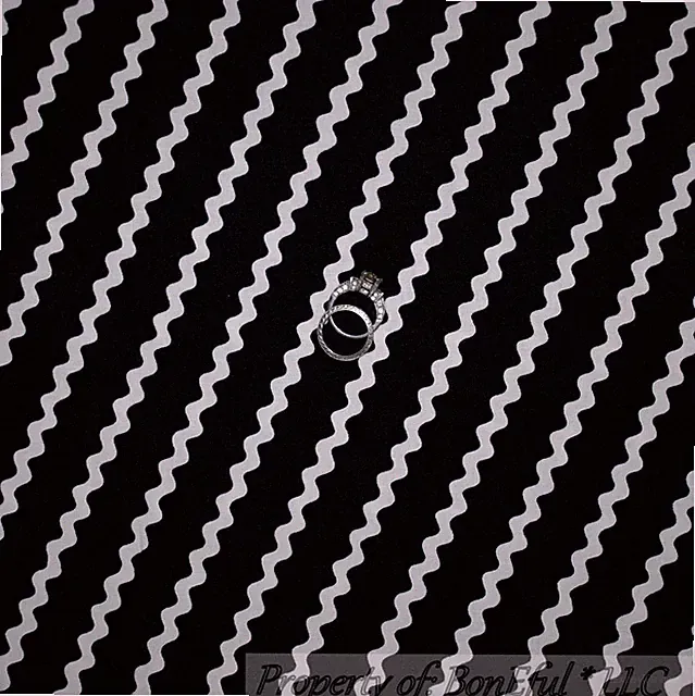 BonEful FABRIC FQ Cotton Quilt Black White B&W Chevron Bias Stripe Zig Zag Retro