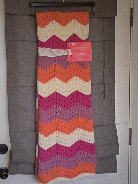 ISAAC MIZRAHI Oversized Heavy Throw Blanket Chevron Knitted Colorful NEW Luxury