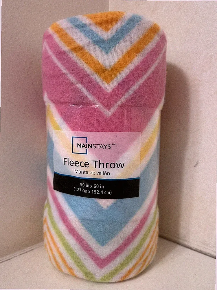 Mainstays Pastel Chevron Fleece Throw 50in x 60in