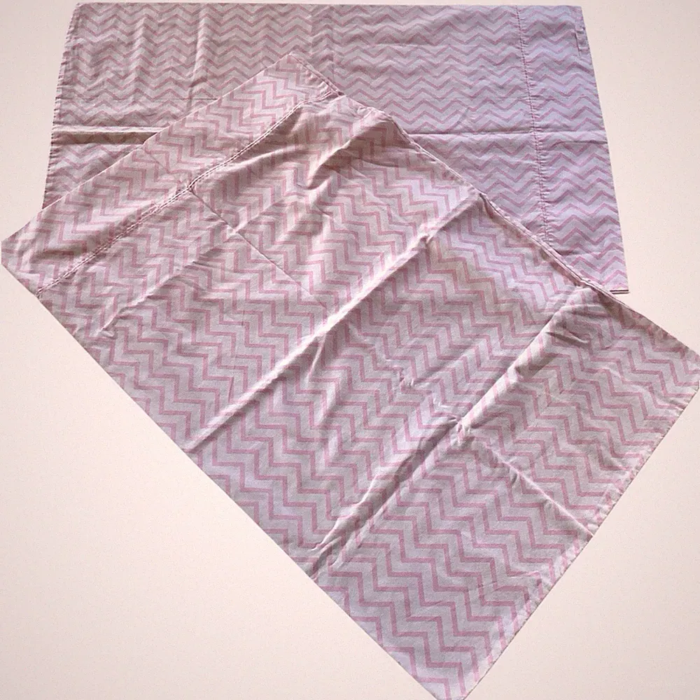 Set of 2 Circo Pillowcases Standard Pink White Zig Zag Chevron Stripe